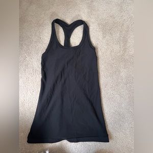 Black size 6 lululemon tank top